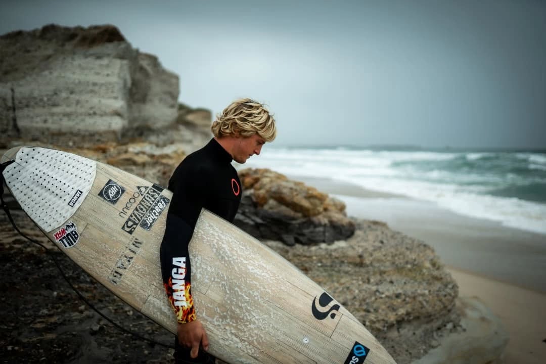 Surfer LONDON ALMIDA wearing JANGA chosen wetsuit in Portugal