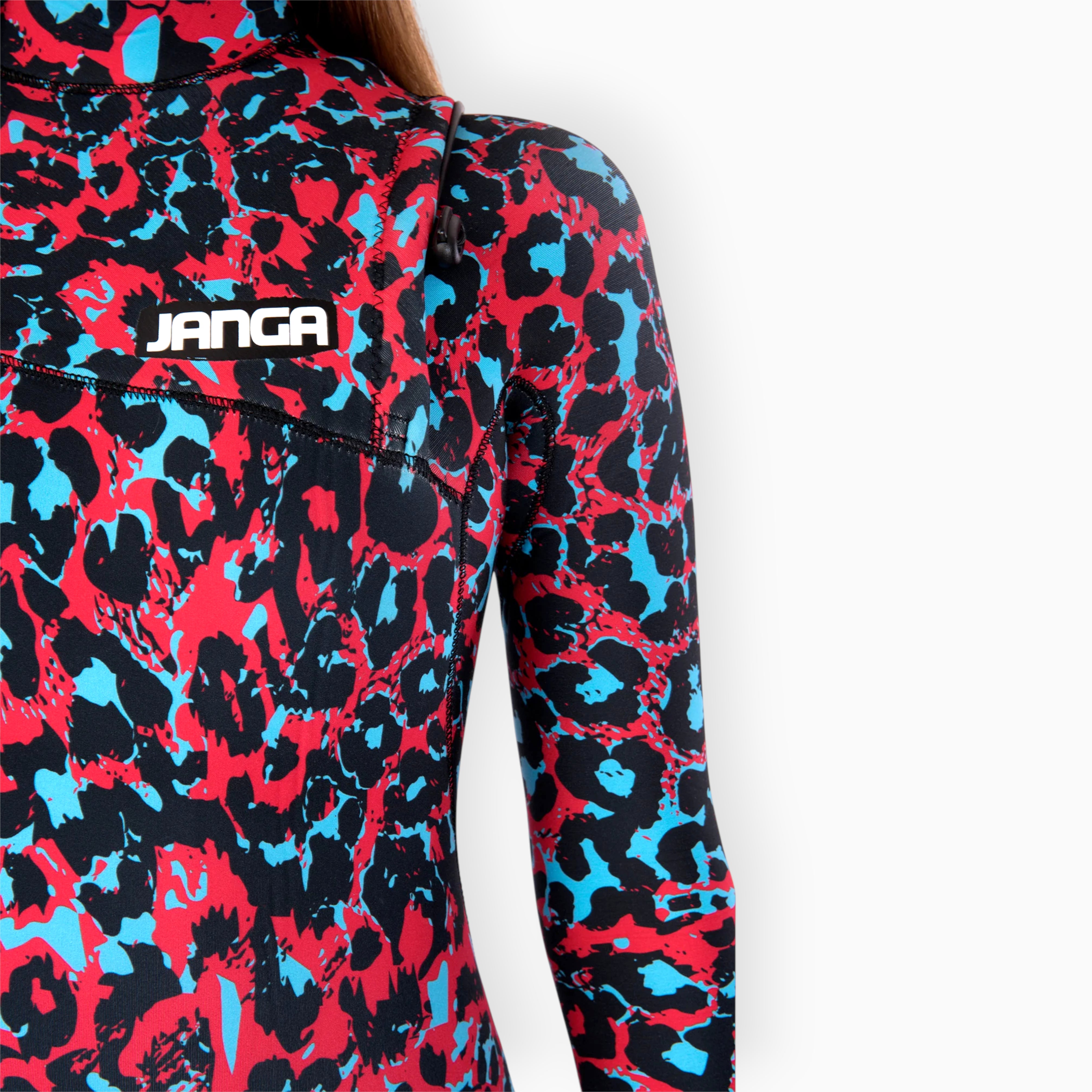 Surfer in Women's JANGA JANGLE Leopard winter red wetsuit - front view zoom